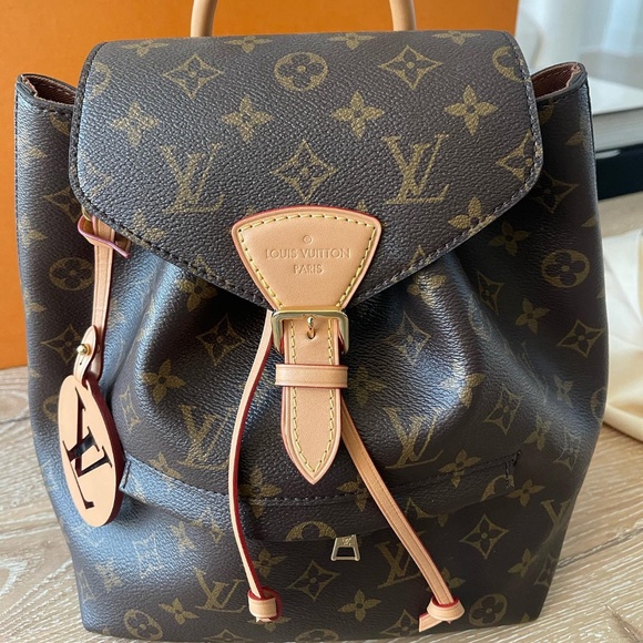 Louis Vuitton Montsouris NM Backpack Monogram Canvas PM - Picture 1 of 5